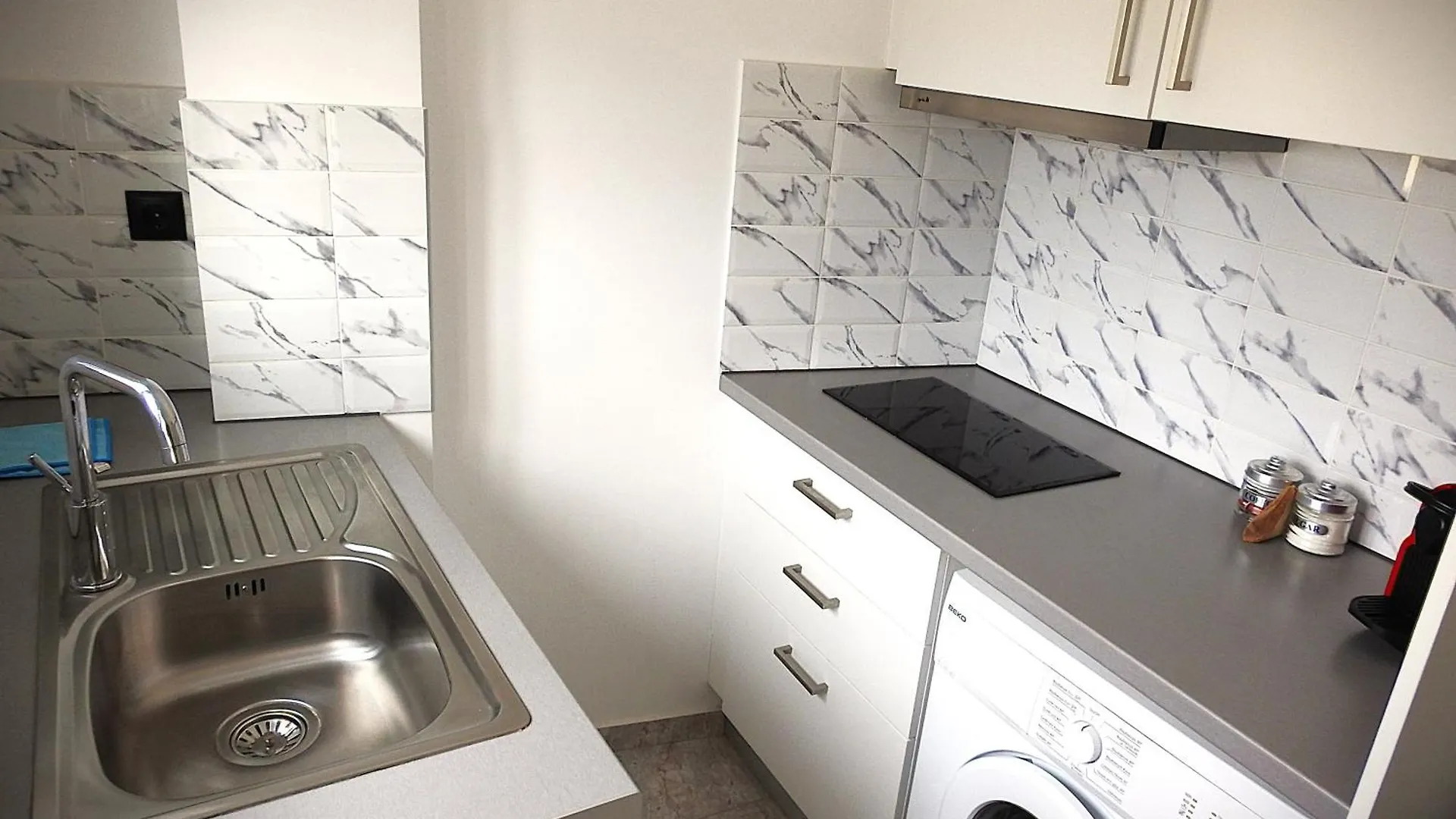 Modern Penthouse Thessaloniki Apartment Greece