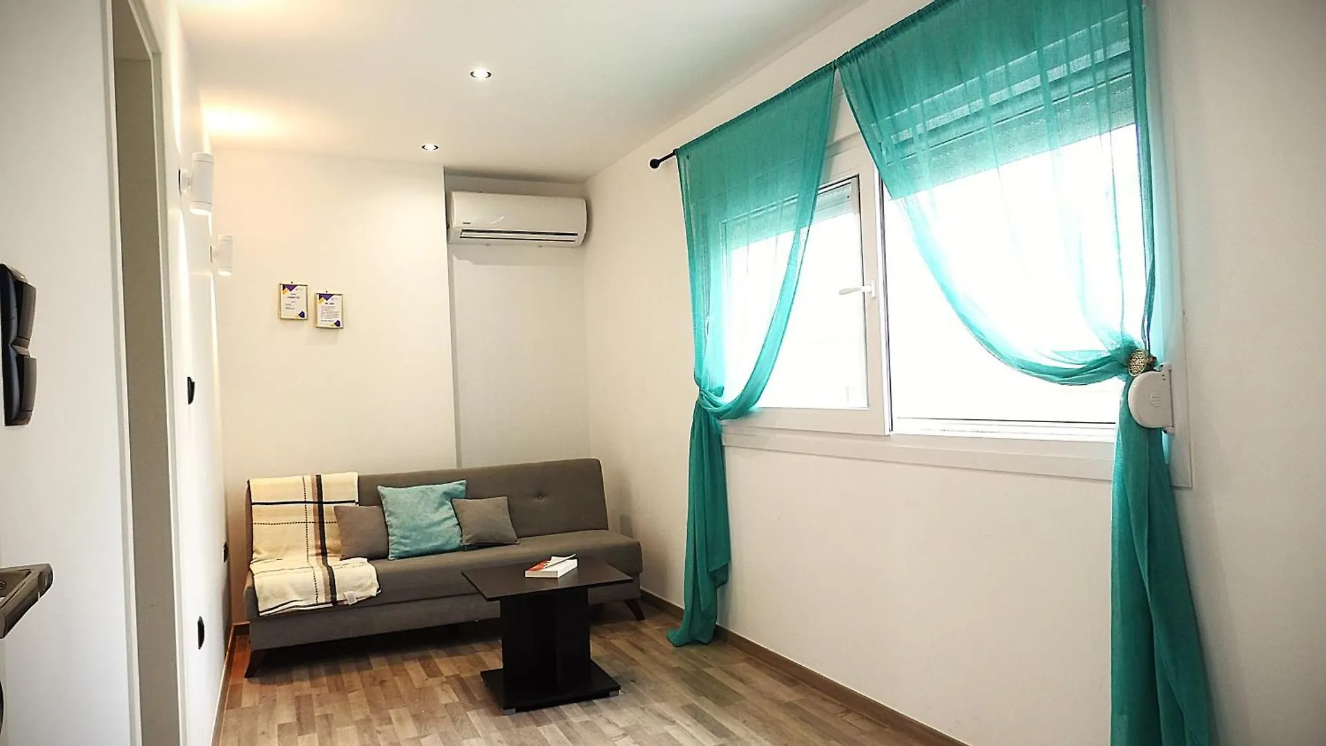 Modern Penthouse Thessaloniki Apartment